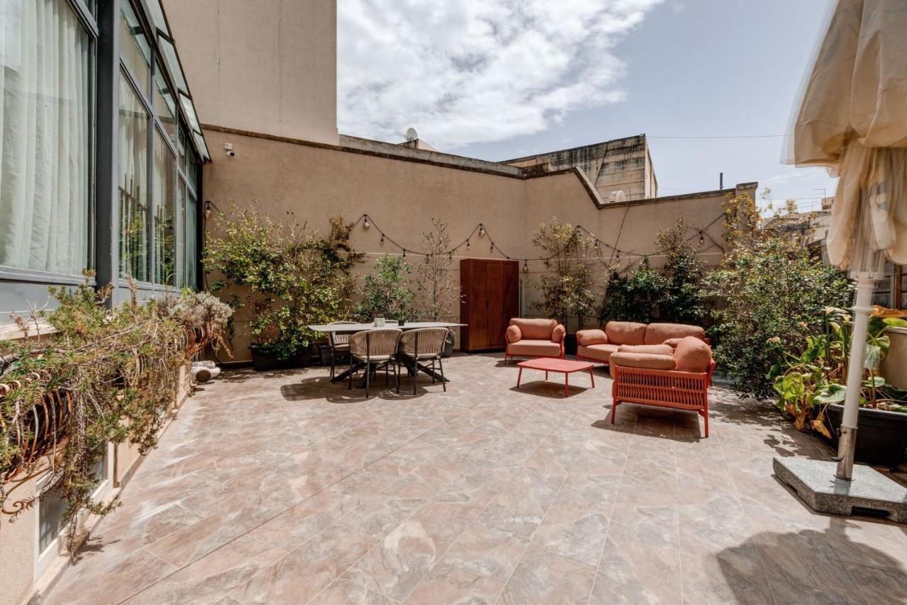 Talbot And Bons Deluxe Studio Flat Gudja Exterior photo